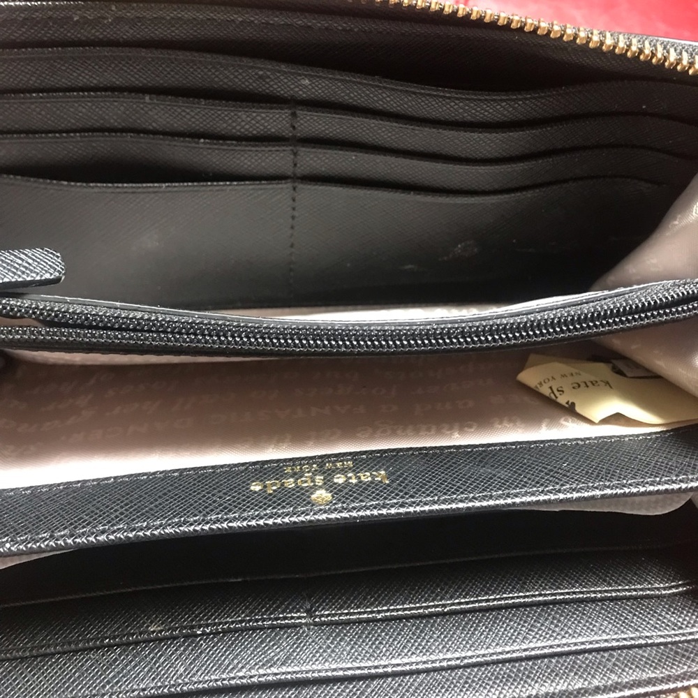Wallet - Picture 4 of 15